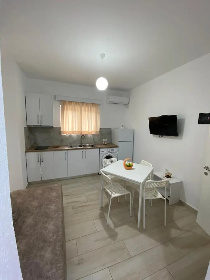 Daire Hotel Andrea Saranda