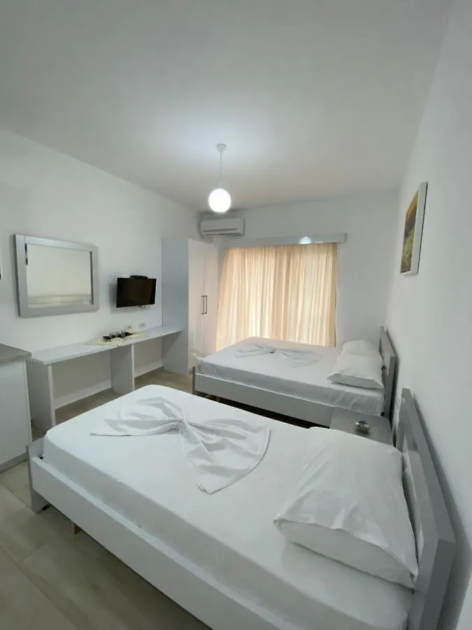 Daire Hotel Andrea Saranda