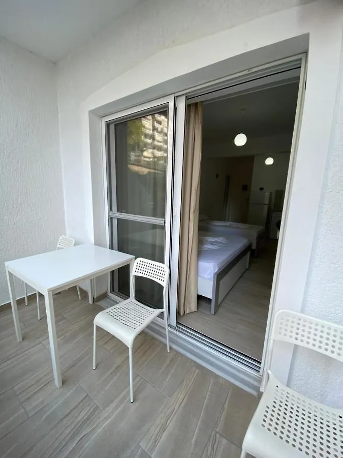 Hotel Andrea Sarande 0*,  Albania