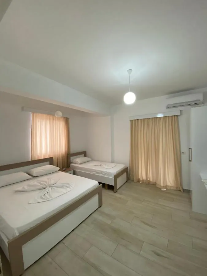 Appartement Hotel Andrea Saranda