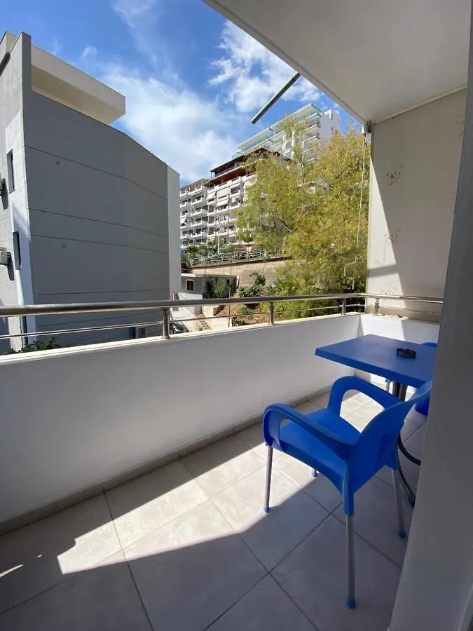 Hotel Andrea Sarandë 0*,
