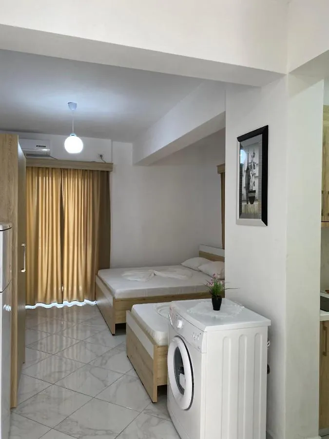 Hotel Andrea Sarandë Apartmán