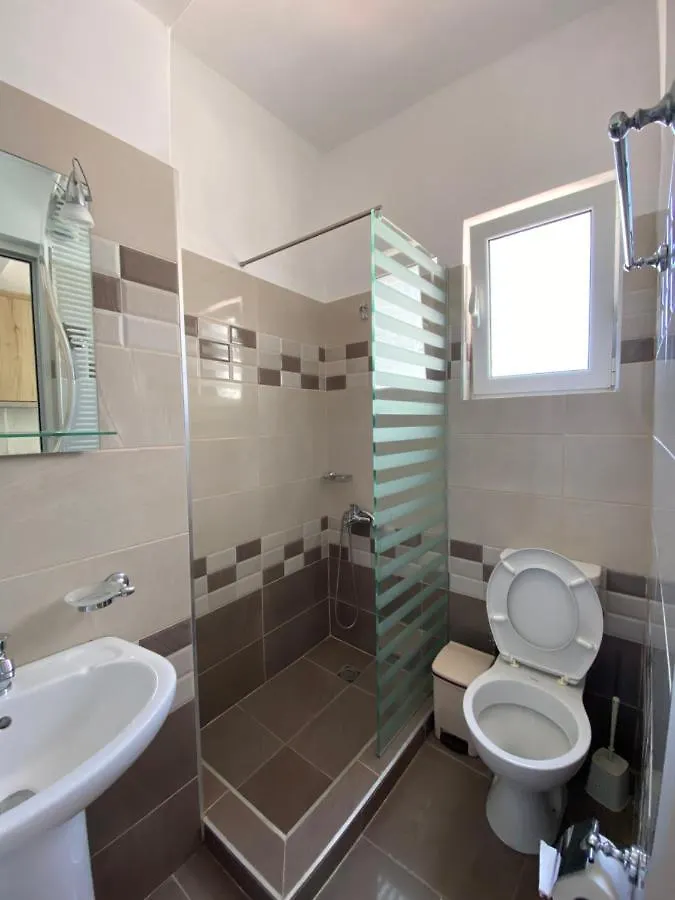 Hotel Andrea Saranda Appartement