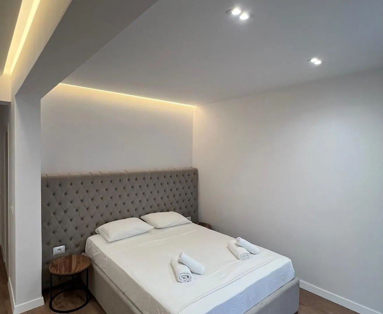 Hotel Andrea Saranda 0*,